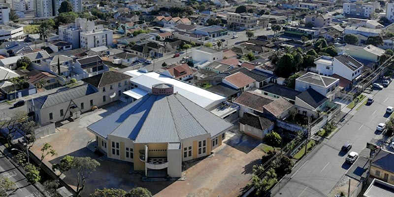 Apartamento à venda no Capão Raso: conheça o Mazza